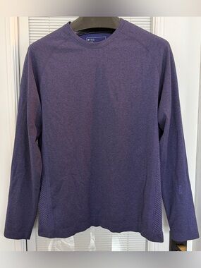 Men's XL FIGS Seamless Long Sleeve Heather Purple Vented Crew Neck Under Scrub